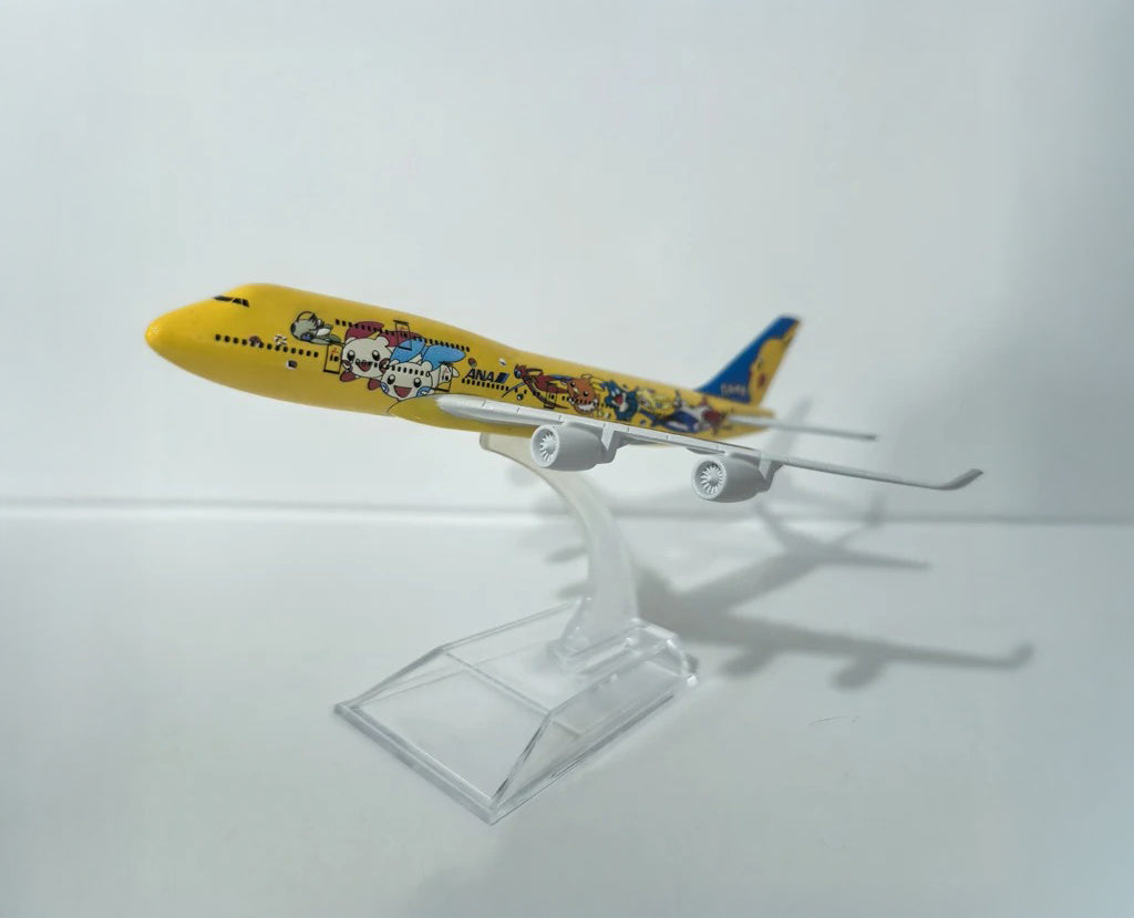 ANA Airlines Boeing 747 Pokemon Edition - Scale 1:400 (16 cm / 6.3 in)
