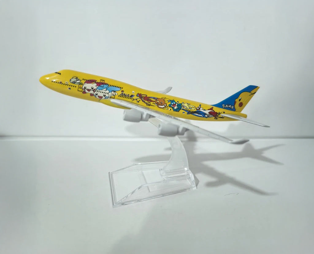 ANA Airlines Boeing 747 Pokemon Edition - Scale 1:400 (16 cm / 6.3 in)
