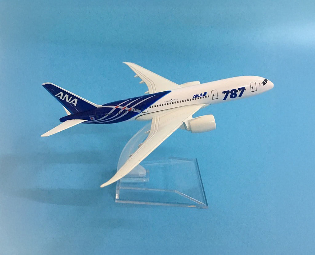 ANA Airlines Boeing 787 - Scale 1:400 (16 cm / 6.3 in)