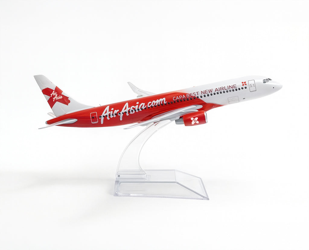 Air Asia Boeing 737 - Scale 1:400 (16 cm / 6.3 in)