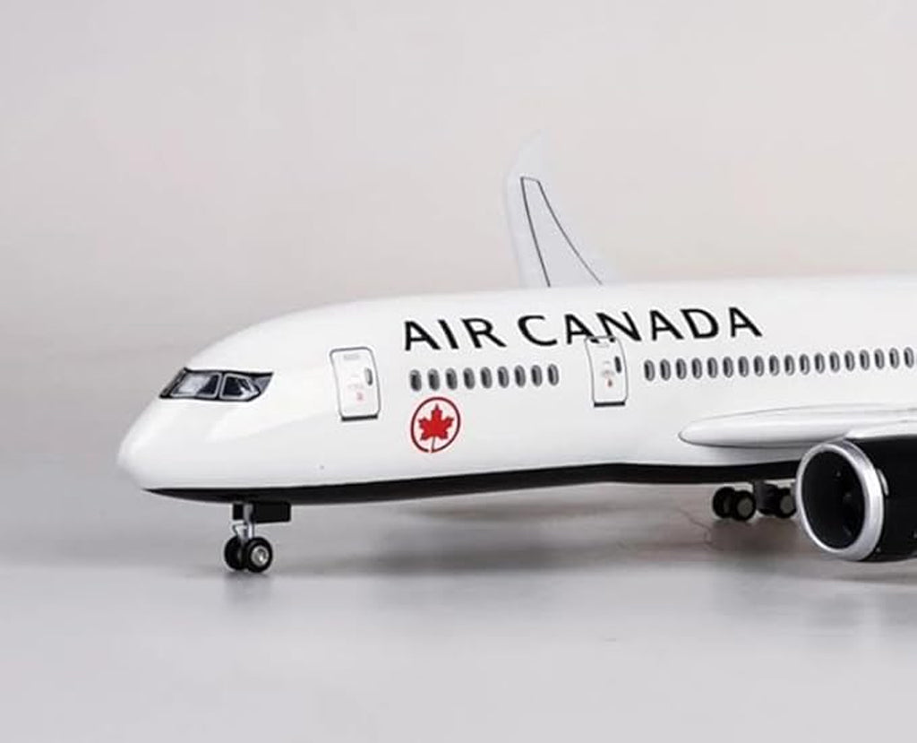 Air Canada Boeing 787 with LED - Scale 1:130 (47 cm / 18.5 in)