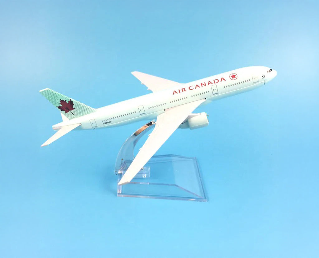 Air Canada Boeing 777 - Scale 1:400 (16 cm / 6.3 in)