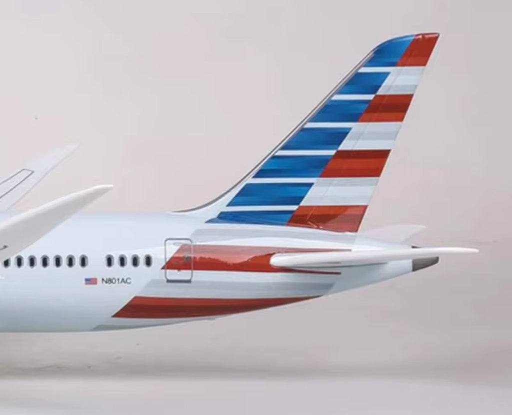 American Airlines Boeing 787 with LED - Scale 1:130 (47 cm / 18.5 in)