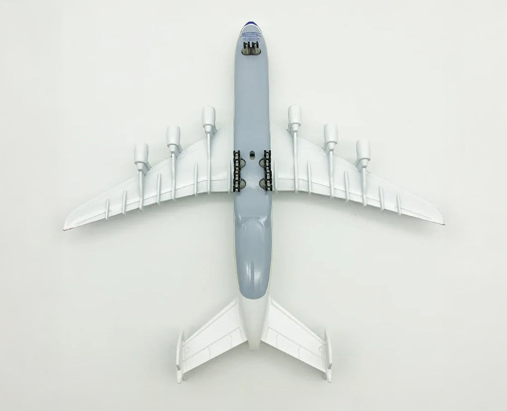 Antonov AN-225 - Scale 1:200 (20 cm / 7.8 in)