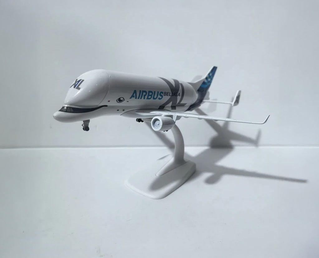 BELUGA AIRBUS - Scale 1:400 (16 cm / 6.3 in)