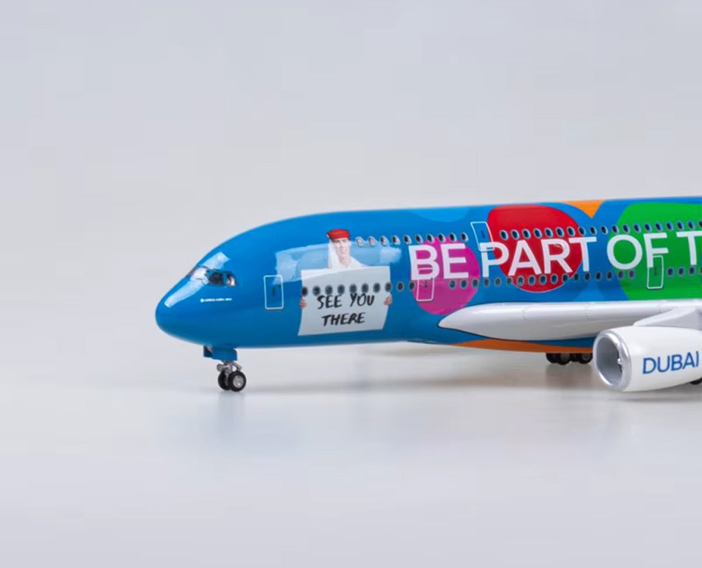 Emirates Dubai Expo 2022 Airbus A380 with LED - Scale 1:160 (47 cm / 18.5 in)