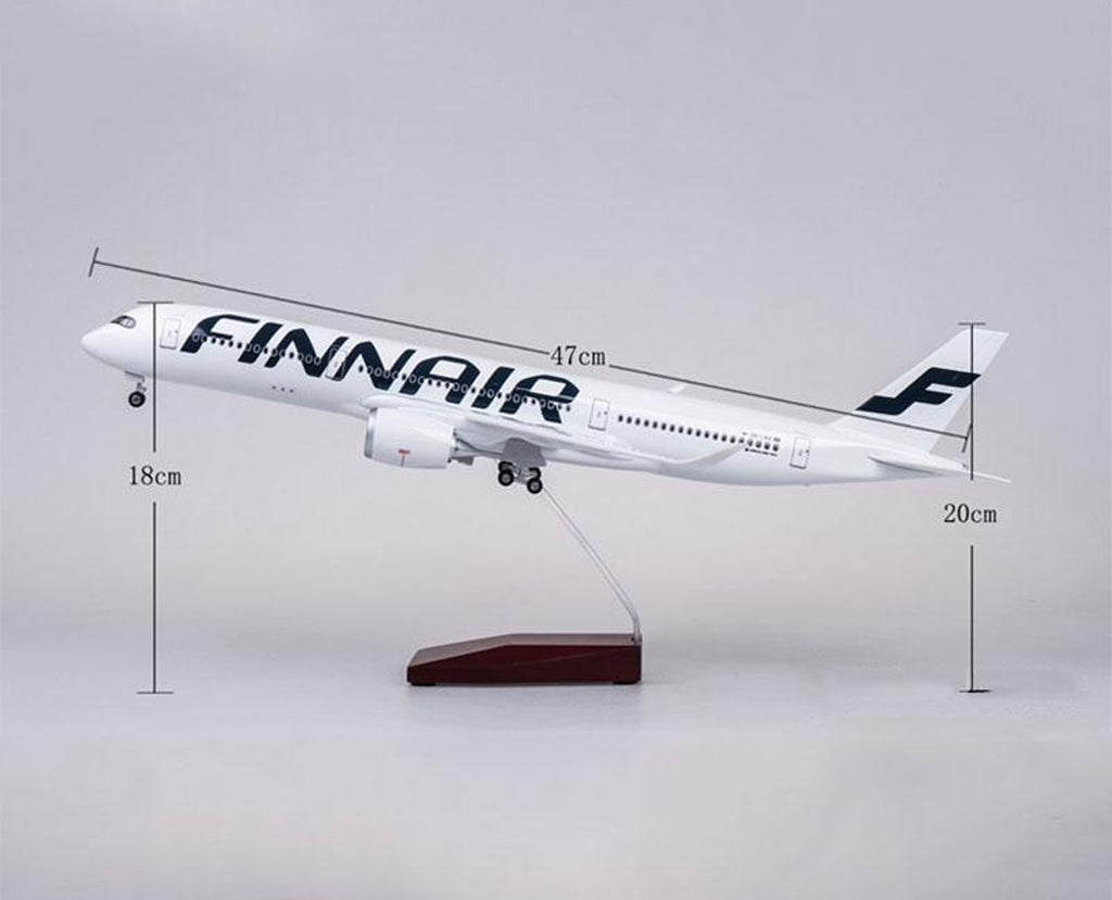 Finnair Airbus A350 with LED - Scale 1:130 (47 cm / 18.5 in)