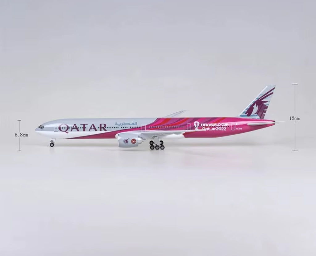 Qatar Airways 2022 World Cup B777 with LED - Scale 1:160 (47 cm / 18.5 in)