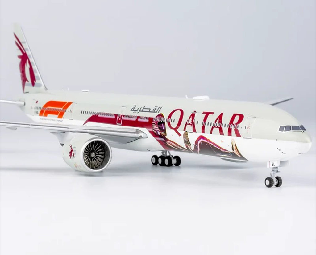 Qatar Airways Formula 1 Boeing 777-300ER - Scale 1:400 (16 cm / 6.3in)