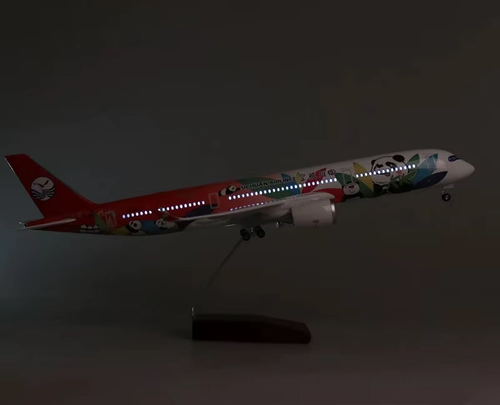 Sichuan Airlines Airbus A350 Panda Edition with LED - Scale 1:130 (47 cm / 18.5 in)
