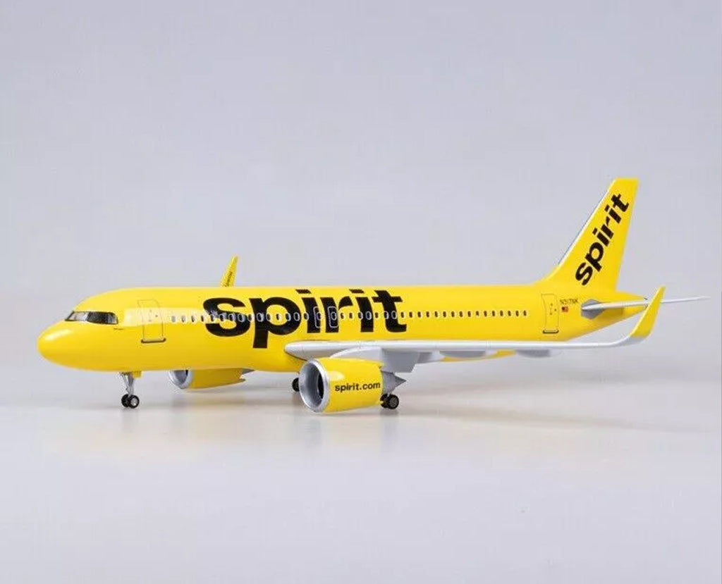 Spirit Airbus A320neo with LED - Scale 1:80 (47 cm / 18.5 in)