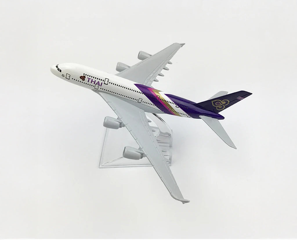 Thai Airways Airbus A380 - Scale 1:400 (16 cm / 6.3 in)