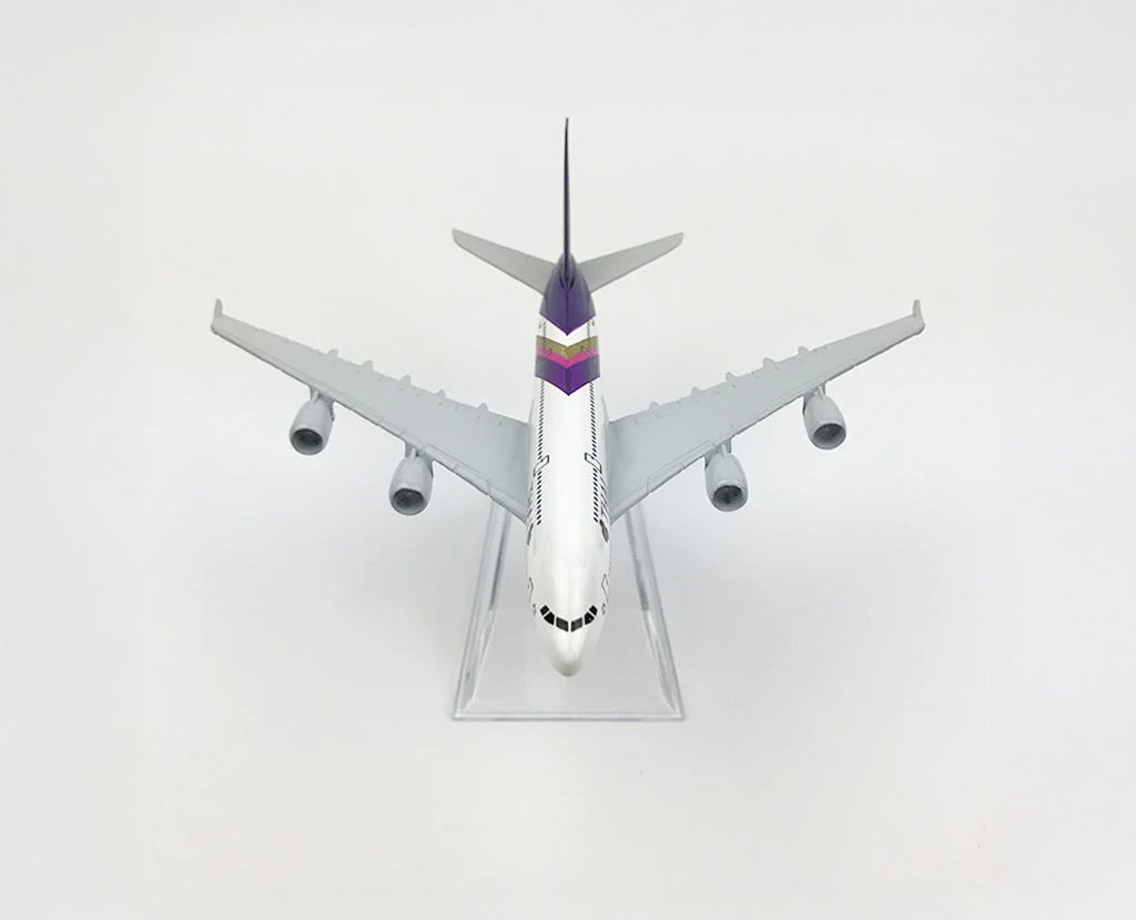 Thai Airways Airbus A380 - Scale 1:400 (16 cm / 6.3 in)