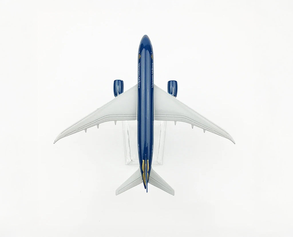 Vietnam Airlines Boeing 787 - Scale 1:400 (16 cm / 6.3 in)