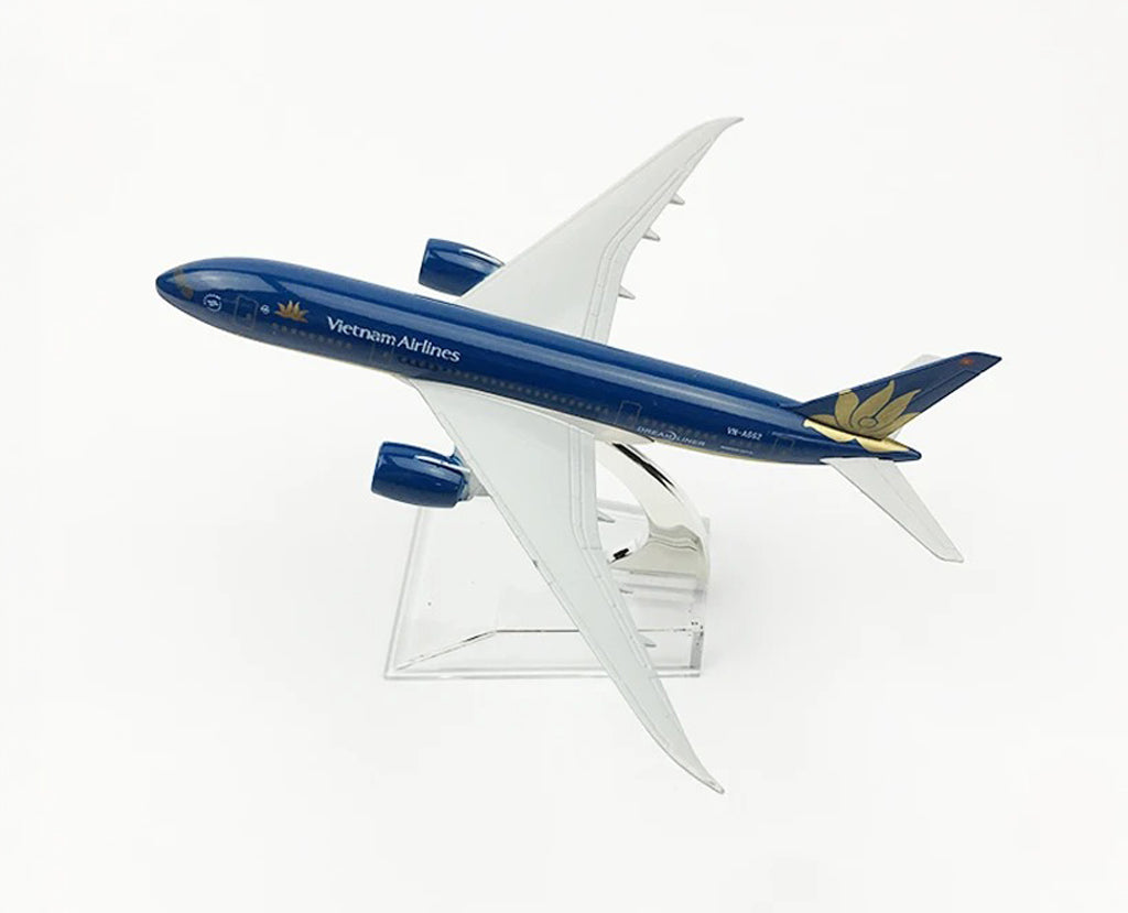 Vietnam Airlines Boeing 787 - Scale 1:400 (16 cm / 6.3 in)